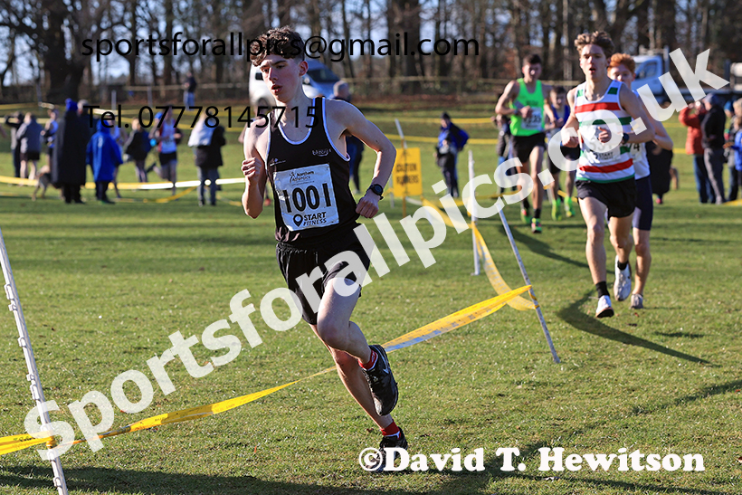 Mens under-17s 2025 Northern Cross Country Champs, Tatton Park, Knutsford, Cheshire. Photo: David T. Hewitson/Sports for All Pics
